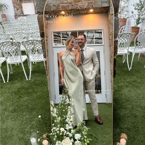 Show Me Your Mumu sage green size medium